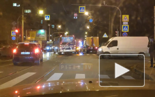 ДТП на трамвайных путях на Савушкина заблокировало движение транспорта 