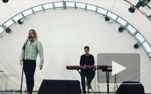 Молчи и обнимай меня крепче: лучшие видео со звездой "Голоса" Шурой Кузнецовой