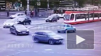 Маршрутка въехала в грузовик на пересечении Народной и Дальневосточного