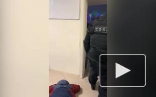 Полиция задержала пятерых причастных к перестрелке в кафе в Шлиссельбурге, в которой погиб человек