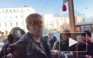 В Петербурге суд по делу "Сети"* перенесли на два часа