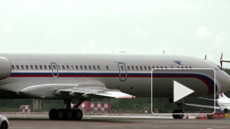 В Домодедово экстренно приземлился самолет: в кабине пилотов треснуло стекло