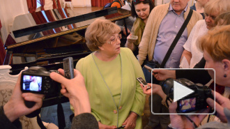 Эдита Пьеха открыла собственную выставку