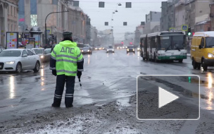 В Московском районе иномарка сбила велосипедиста и байкера 
