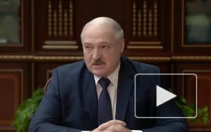 Лукашенко заявил, что Белоруссию и дальше будут "шатать и раскачивать"