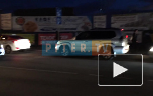 ДТП с легковушкой и автобусом спровоцировало гигантскую пробку 