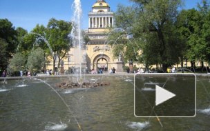 День ВДВ в Петербурге: десантников из фонтана вытаскивала полиция