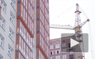  На Васильевском острове погиб рабочий из Белоруссии, сорвавшийся с высоты 5 этажа