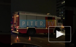 Видео: на проспекте Народного Ополчения столкнулись три автомобиля 