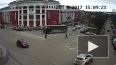 Джип и легковушка столкнулись в самом центре Петрозаводс...