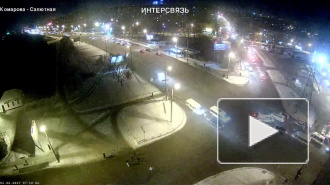  Видео: легковушка протаранила Скорую помощь в Челябинске