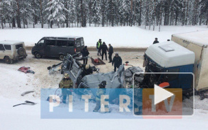 Piter.TV публикует полный список погибших в ДТП под Тихвином