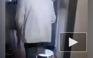 Появилось видео из квартиры в Екатеринбурге, где нашли двух детей рядом с телами родителей