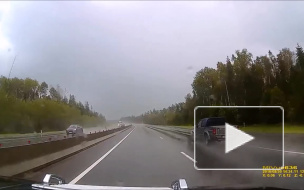 Мокрое ДТП с переворотом.