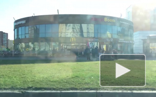На Индустриальном проспекте заметили очередь в "Макдональдс"