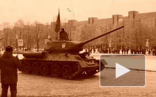 70-летие снятия блокады Ленинграда 2014: в парадном строю знаменитые Т-34 и полуторки
