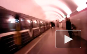 Из-за угрозы взрыва метро "Площадь Ленина" перекрыта