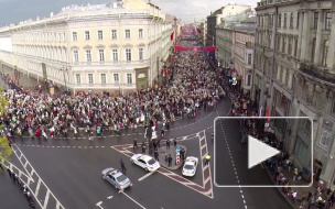 Метро Петербурга приготовило грузовики к наплыву пассажиров после салюта