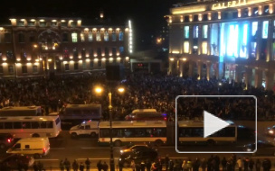 Десятки тысяч петербуржцев эвакуировали из-за звонков о "заминировании"