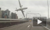 Число жертв авиакатастрофы на Тайване возросло до 32. Видео падающего в городе гигантского авиалайнера шокирует