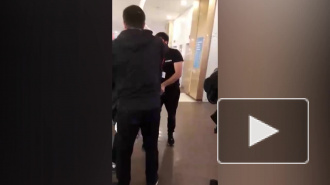 В ТРК "Галерея" охранники избили забывчивого покупателя