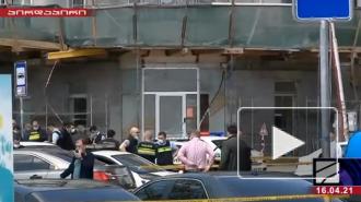 Вооруженный человек захватил заложников в банке в Тбилиси
