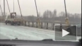 Беляевский мост на КАД засыпало битым стеклом