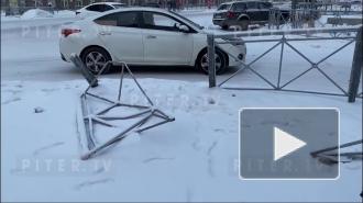 Участниками массового ДТП в Мурино стали два такси