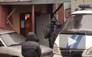 Алкогольные энергетики запрещены, но в магазинах по-прежнему продают опасные "компоты"