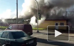 Появилось первое видео страшного пожара на Дальневосточном проспекте