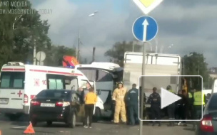 В сети появилось видео с места массовой аварии на Дмитровском шоссе в Москве