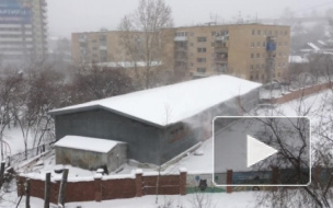 Снегопад в Екатеринбурге: люди остались без света, работа аэропорта парализована