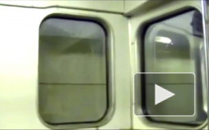 В Москве поезд метро переехал человека