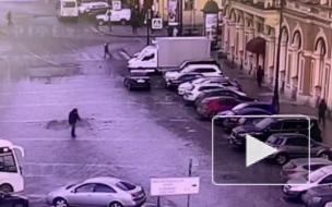 От дома на Итальянской улице угнали автомобиль стоимостью 6 миллионов рублей