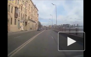 ДТП на Октябрьской набережной.