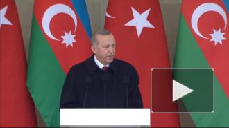 Эрдоган на параде в Баку посоветовал Армении "взяться за ум"
