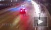 Видео: иномарка перевернулась после столкновения с фонарем на Кронверкской набережной