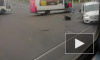 "Ford Kuga" столкнулся с маршруткой на Петергофском шоссе