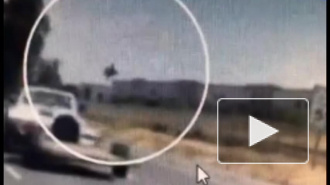 Момент падения истребителя F-16 на авиабазе в Калифорнии попал на видео