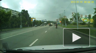 Пьяный мотоциклист в Хабаровске.