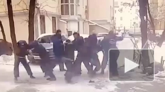 В центре Москве дворники устроили массовую драку