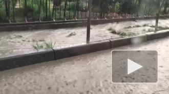 Несколько районов Симферополя оказались под водой