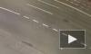 Видео: на Невском проспекте женщина-пешеход попала под машину