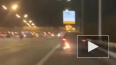 Пьяная женщина в горящем авто на МКАД попала на видео