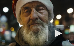 "Ночлежка" выпустила проникновенный социальный ролик про бездомных Дед Морозов в Петербурге 