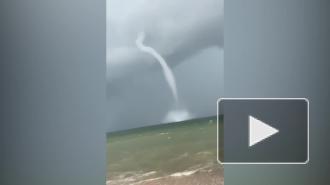 Убегающие от смерчей туристы в Краснодарском крае попали на видео