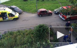 Пьяный мужик упал с 5 этажа на улице Композиторов после ссоры с женой