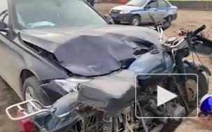 Водитель BMW врезался в мотоцикл с тремя подростками под Красноярском 