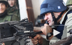 Михаил Пореченков назвал свою стрельбу из автомата в каске с надписью "Пресса" салютом