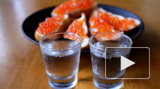 В водку перестанут добавлять золотые хлопья и ванилин